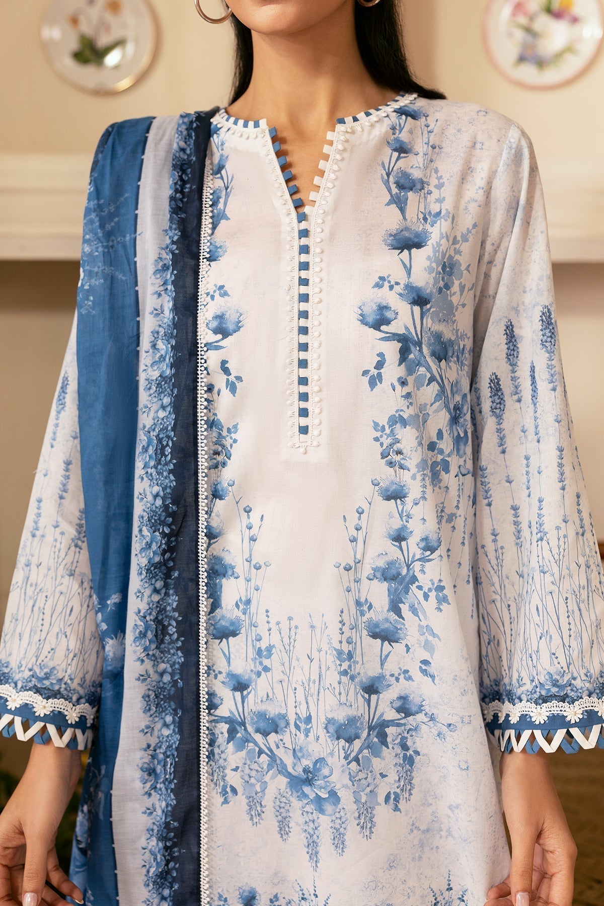Sahar | Selene 25 | Sapphire Petal - House Of Hania