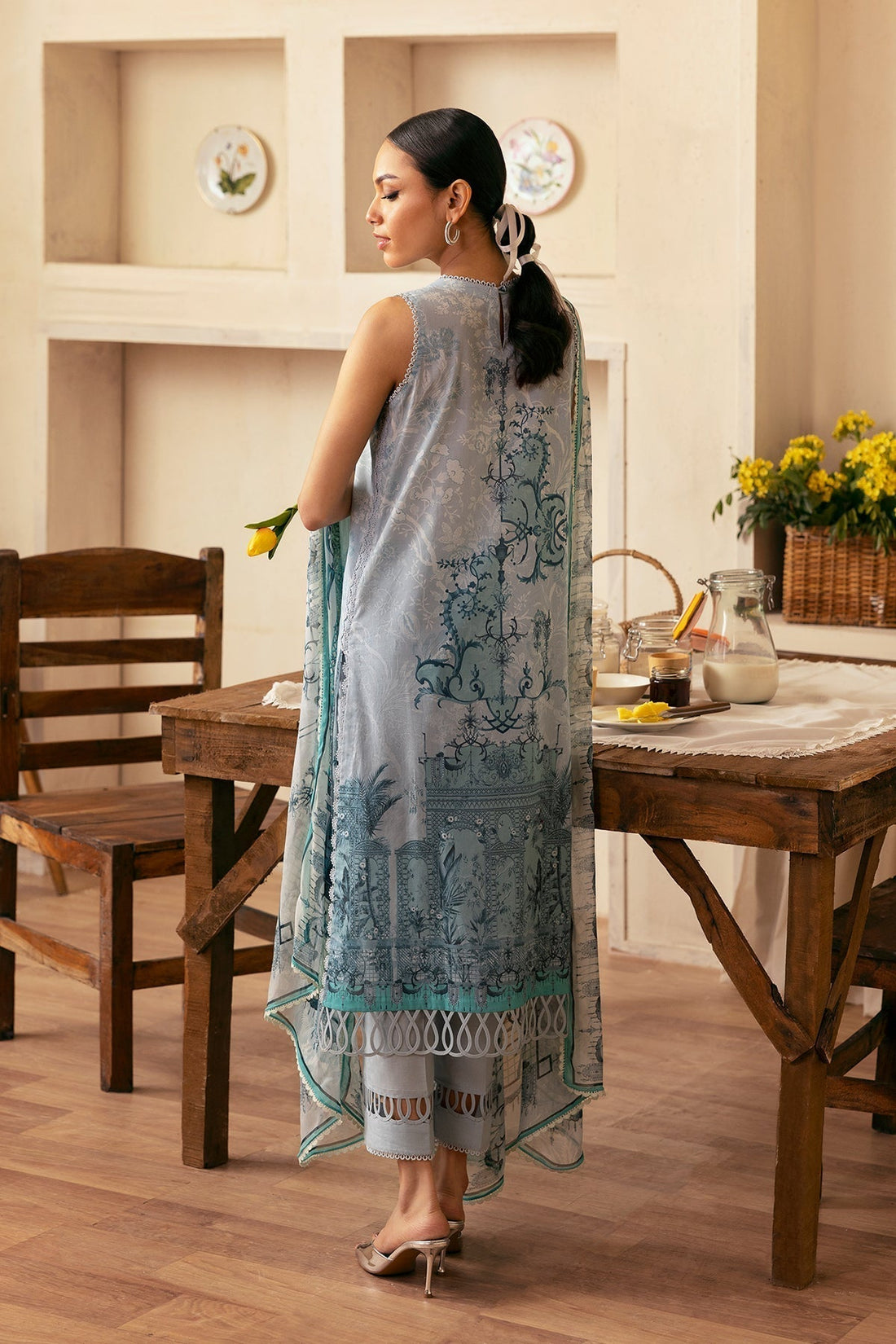 Sahar | Selene 25 | Silver Mist - House Of Hania