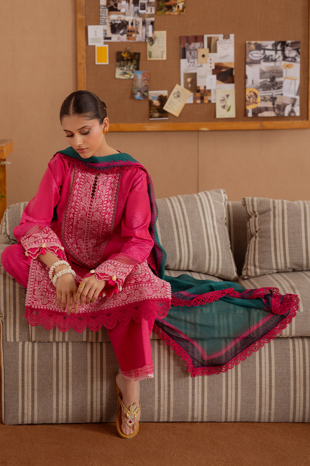 Saira Rizwan | Laanem Summer Lawn 25 | ELARA-A-SRL25-01 - House Of Hania