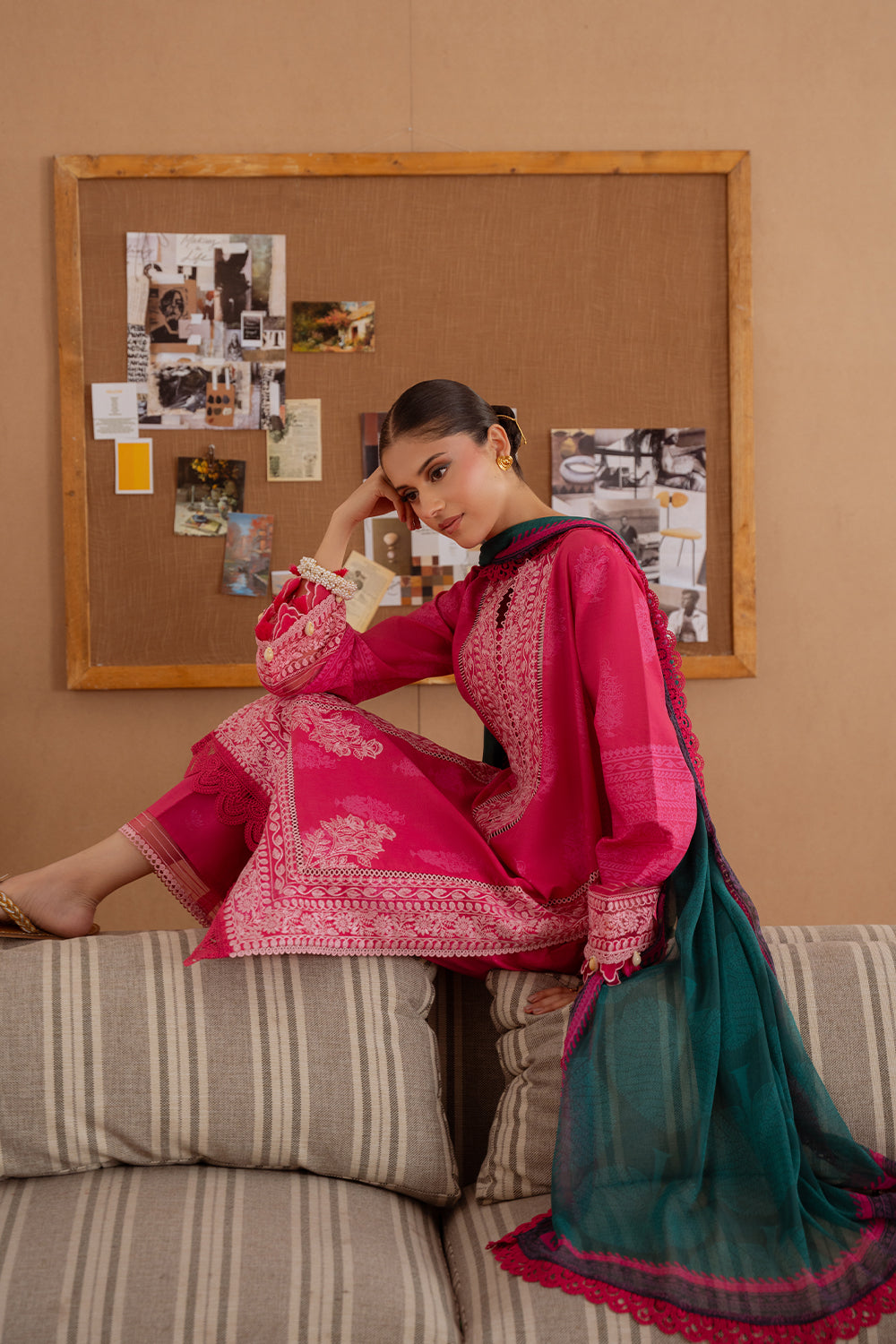 Saira Rizwan | Laanem Summer Lawn 25 | ELARA-A-SRL25-01 - House Of Hania