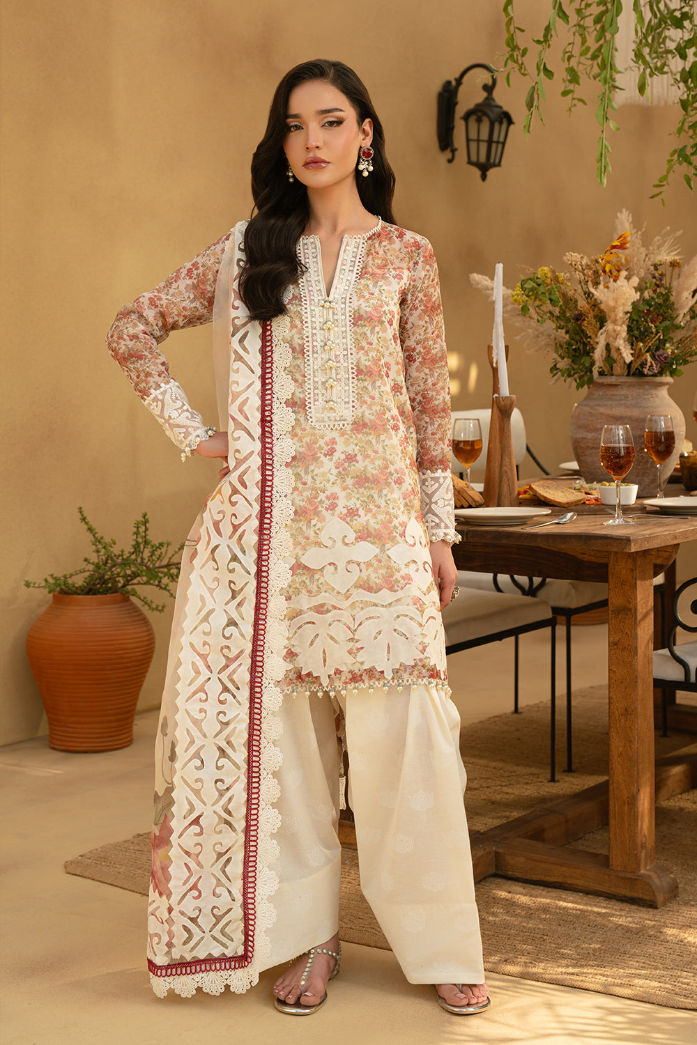 Saira Rizwan | Luxury Lawn 25 | MAYA-SRL25-06 - House Of Hania