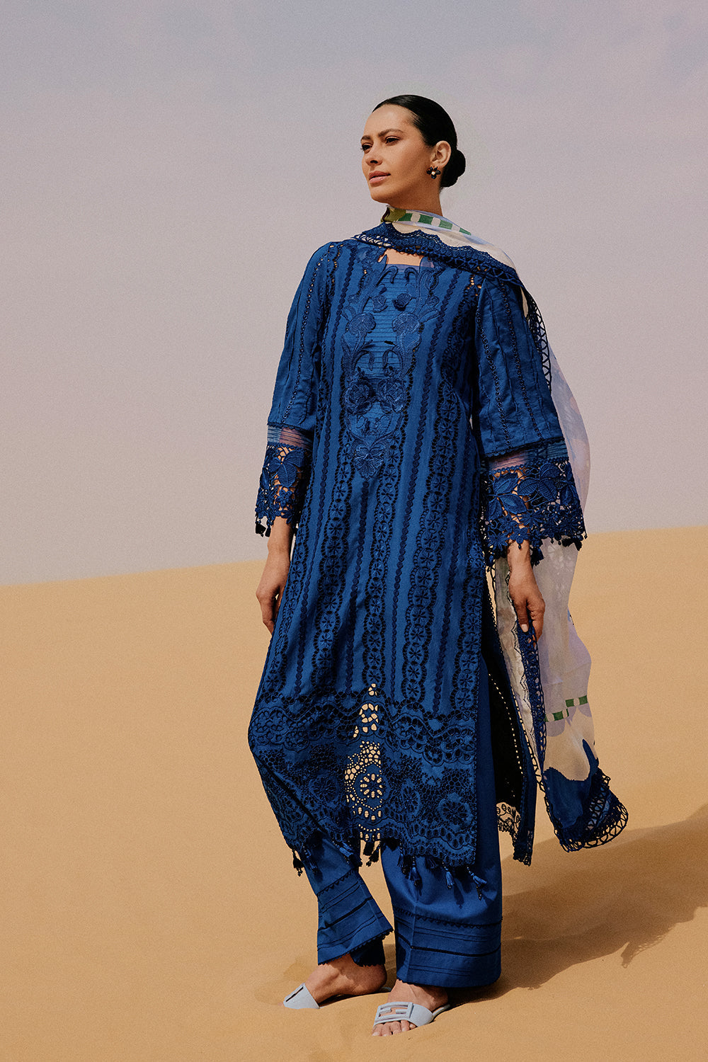 Saira Rizwan | Luxury Lawn 26 | NEA-SRL26-01 - House Of Hania