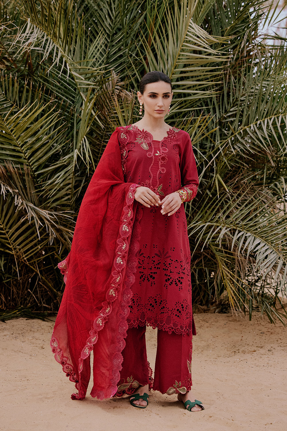 Saira Rizwan | Luxury Lawn 26 | RAYLI-SRL26-06 - House Of Hania