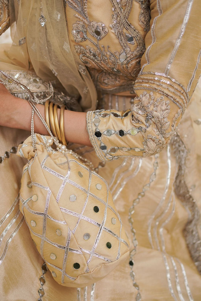 Saira Rizwan | Mehr o mah Wedding Formals | Mahzaib - House Of Hania
