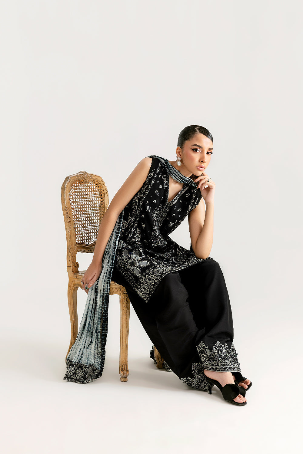 Saira Rizwan | Silk Luxe 26 | MEHER-SRLSP-26-01 - House Of Hania