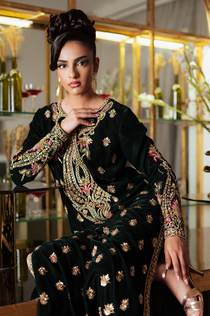 Saira Rizwan | Velvet Pret 25 | EMERA-SRVP25-10 - House Of Hania