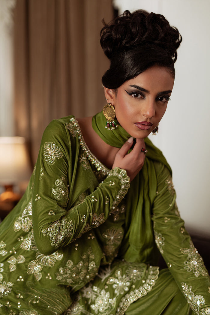 Saira Rizwan | Velvet Pret 25 | KAHWA-SRVP25-08 - House Of Hania