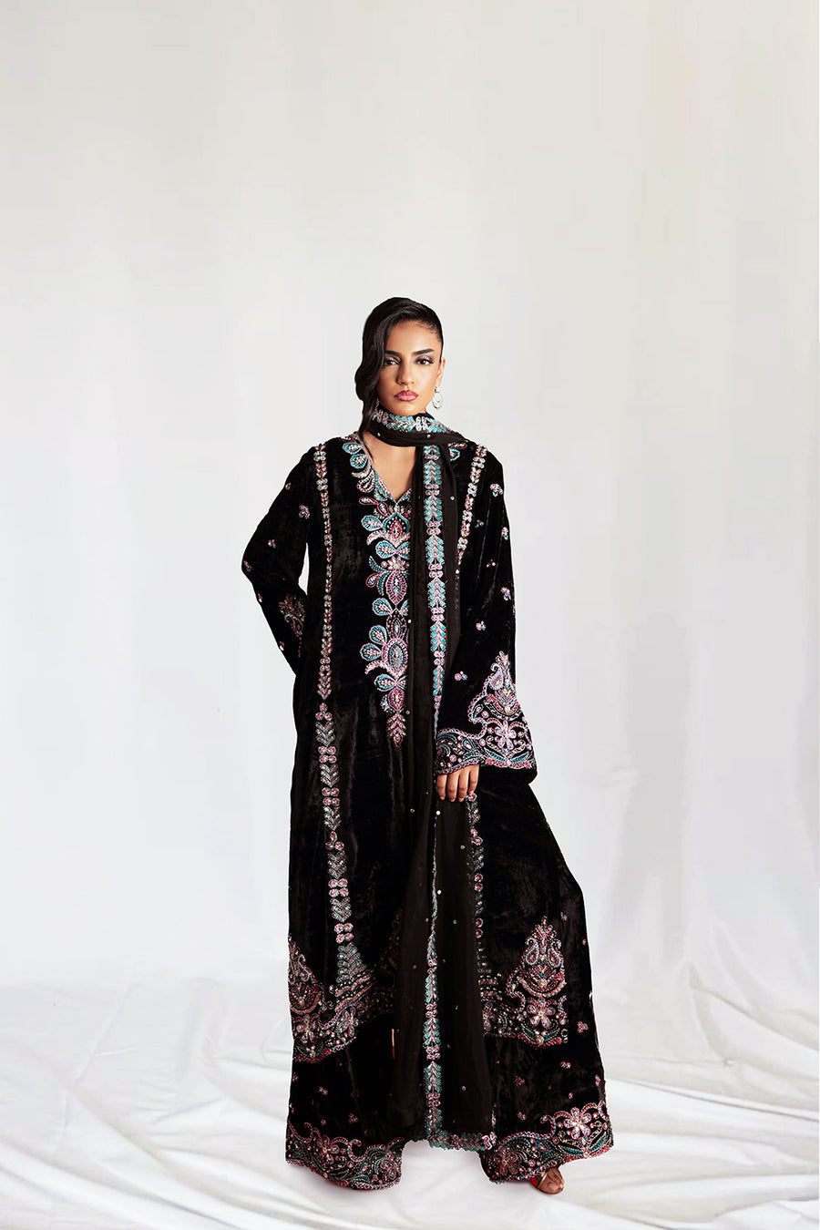 Saira Rizwan | Velvet Pret 25 | ZARQ-SRVP25-03 - House Of Hania