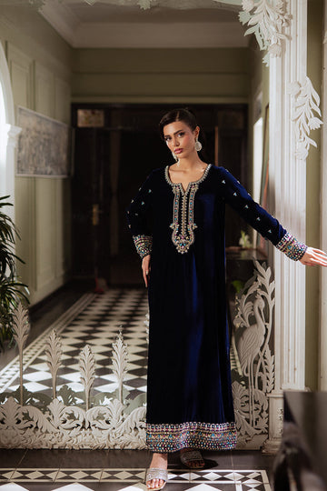 Saira Rizwan | Velvet Pret 25 | ZEHRA-SRVP25-01 - House Of Hania