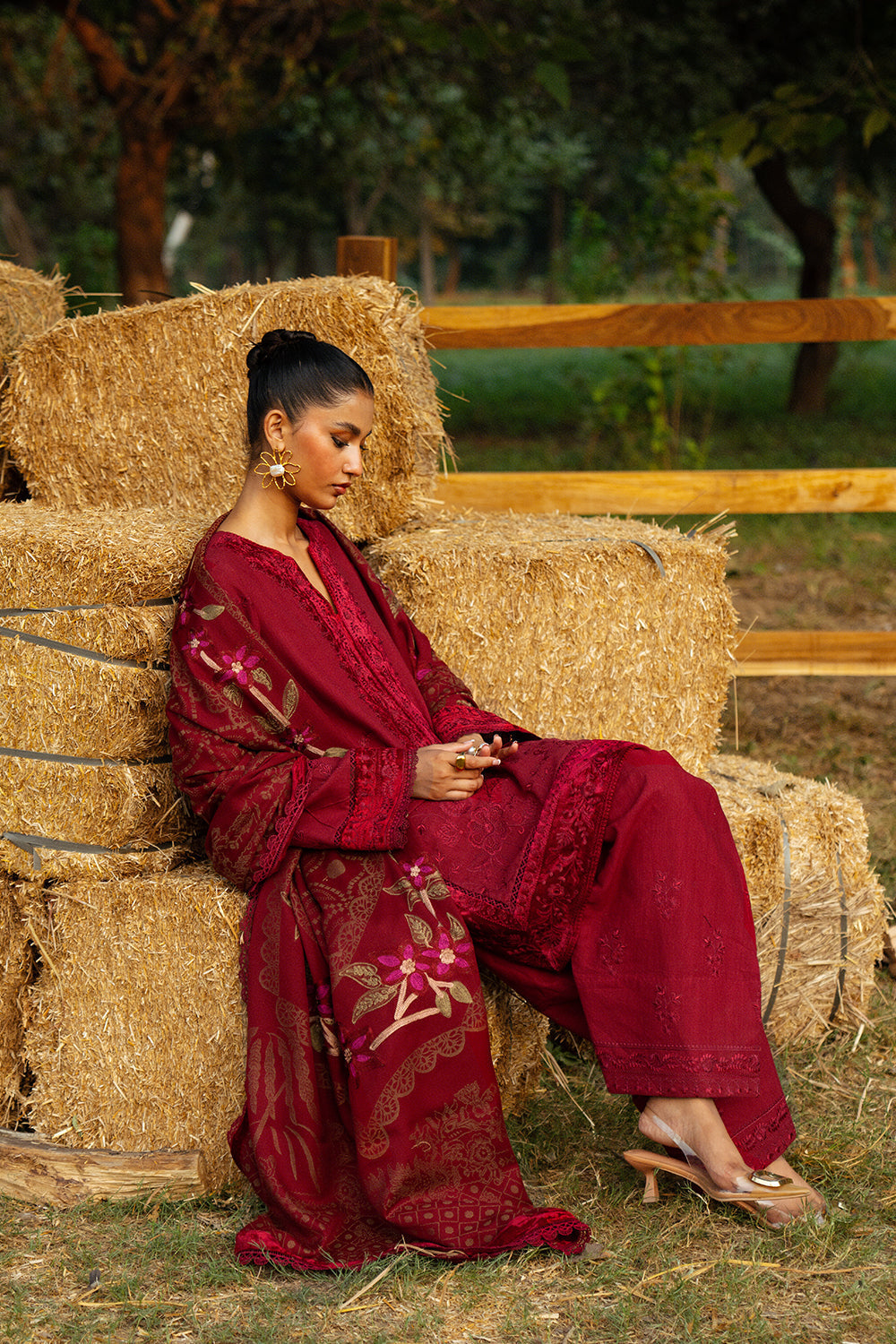 Saira Rizwan | Winter 2024 | ESPER-SRW24-05 - House Of Hania