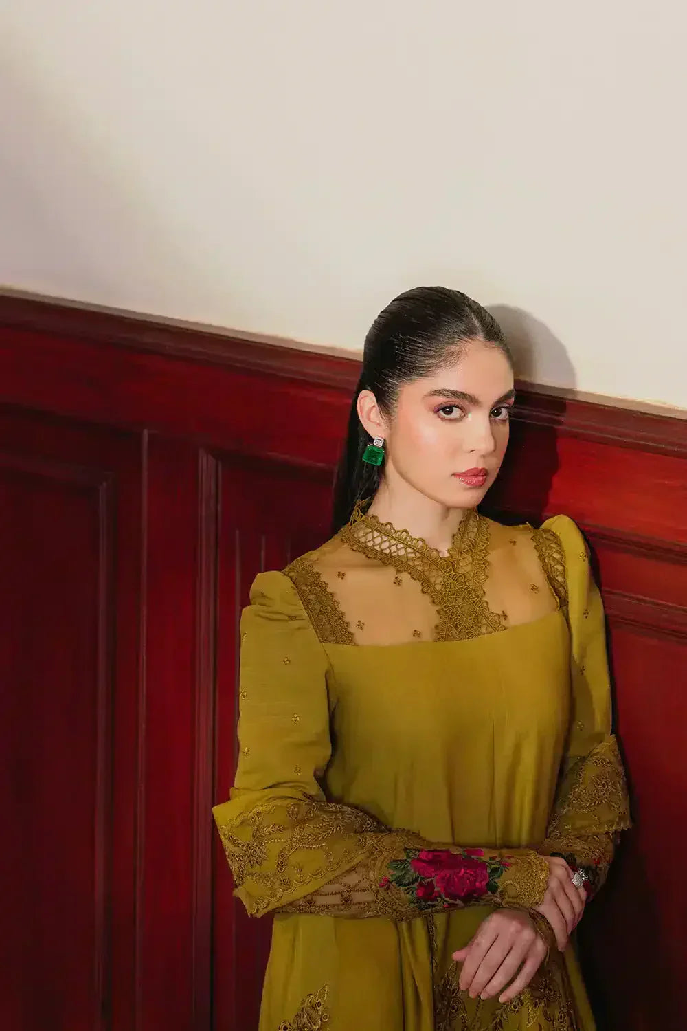 Saira Rizwan | Winter 23 | INAYA SR-03 - House Of Hania