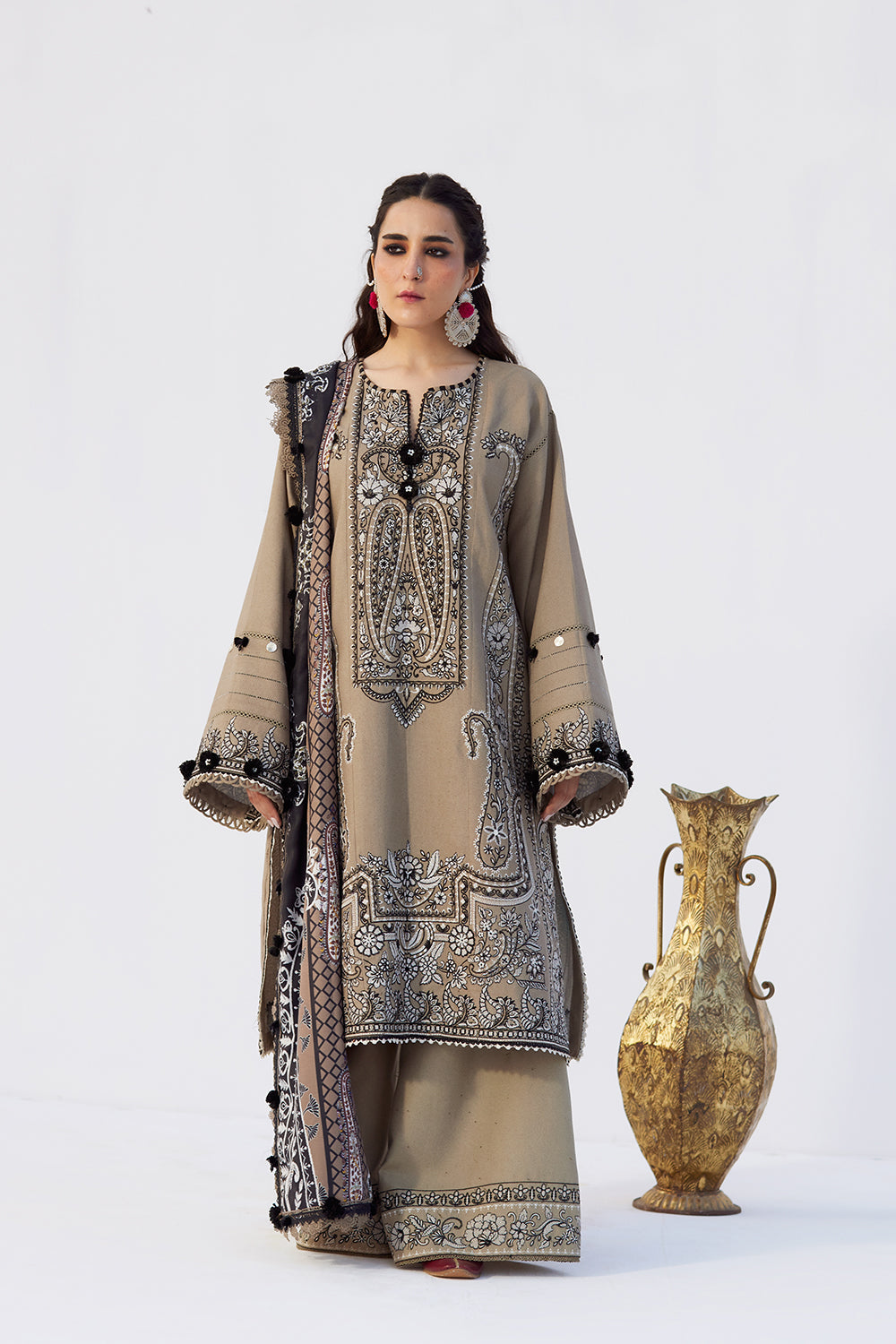 Saira Rizwan | Winter Khaddar 25 | RUKH-SRW25-02 - House Of Hania