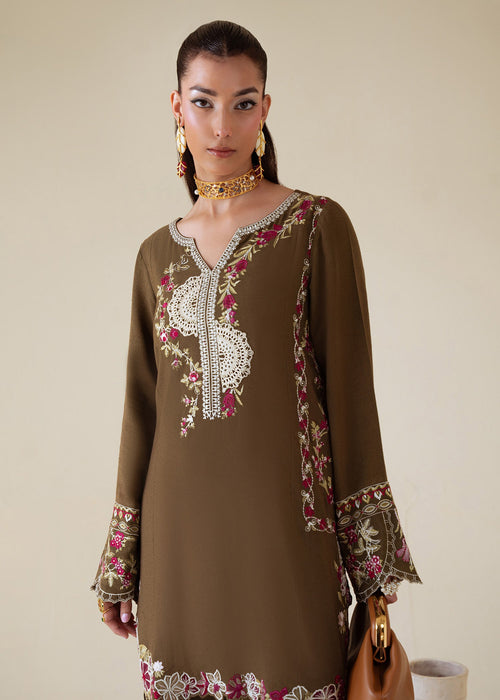 Saira Shakira | Basic Pret 25 | Moss - House Of Hania