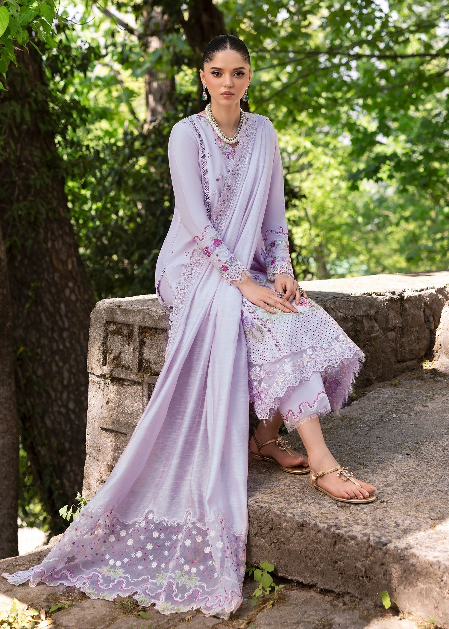 Saira Shakira | Bloom Lawn 25 | FAYE 7-A - House Of Hania