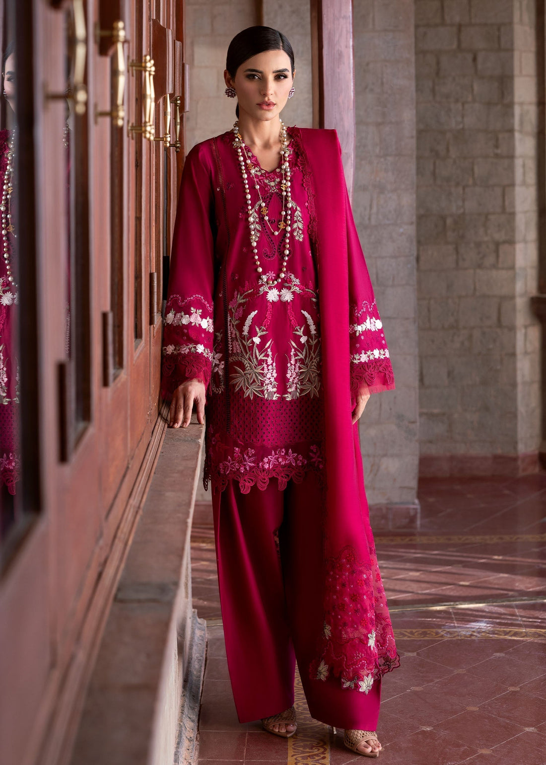 Saira Shakira | Bloom Lawn 25 | FAYE 7-B - House Of Hania