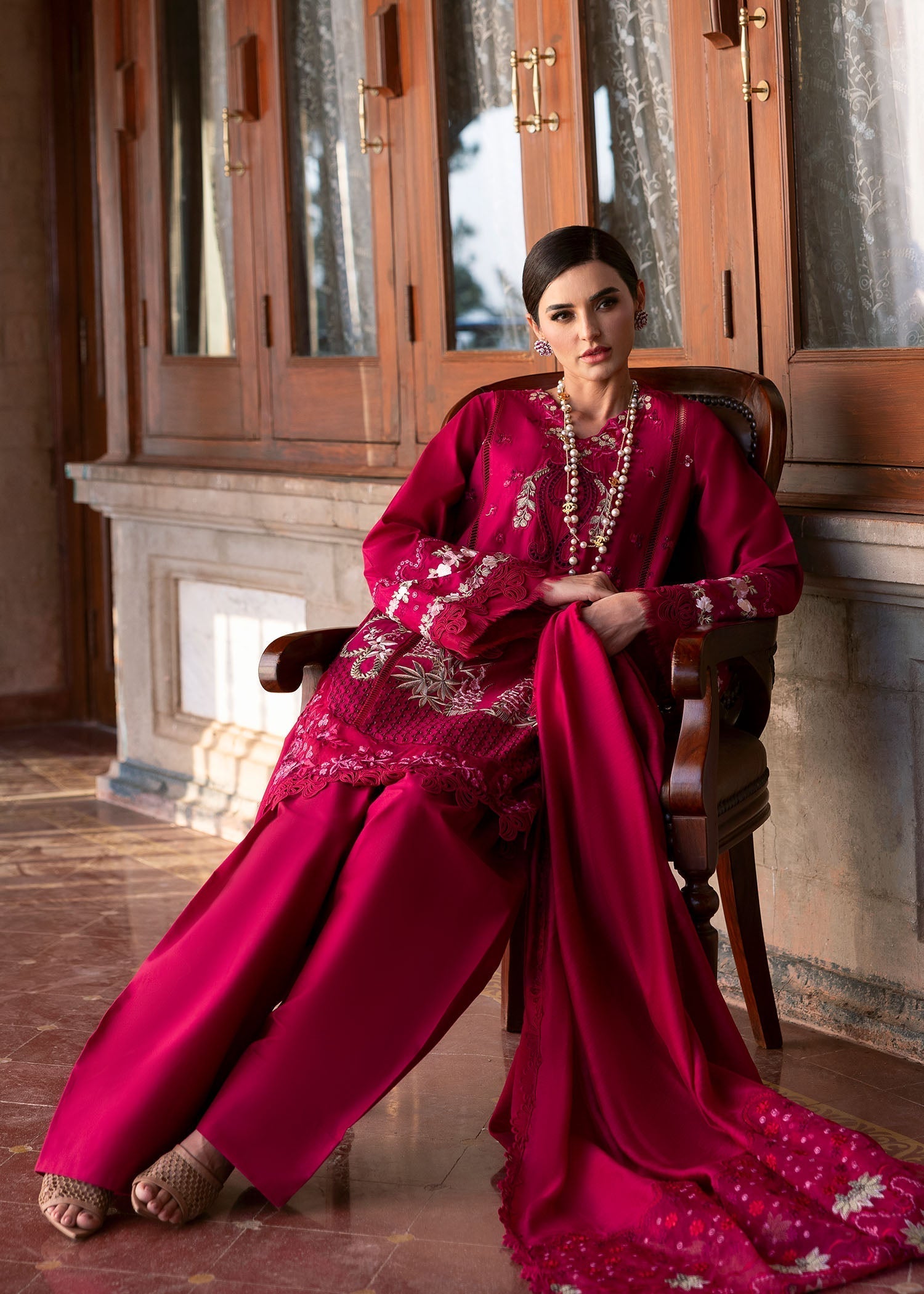 Saira Shakira | Bloom Lawn 25 | FAYE 7-B - House Of Hania