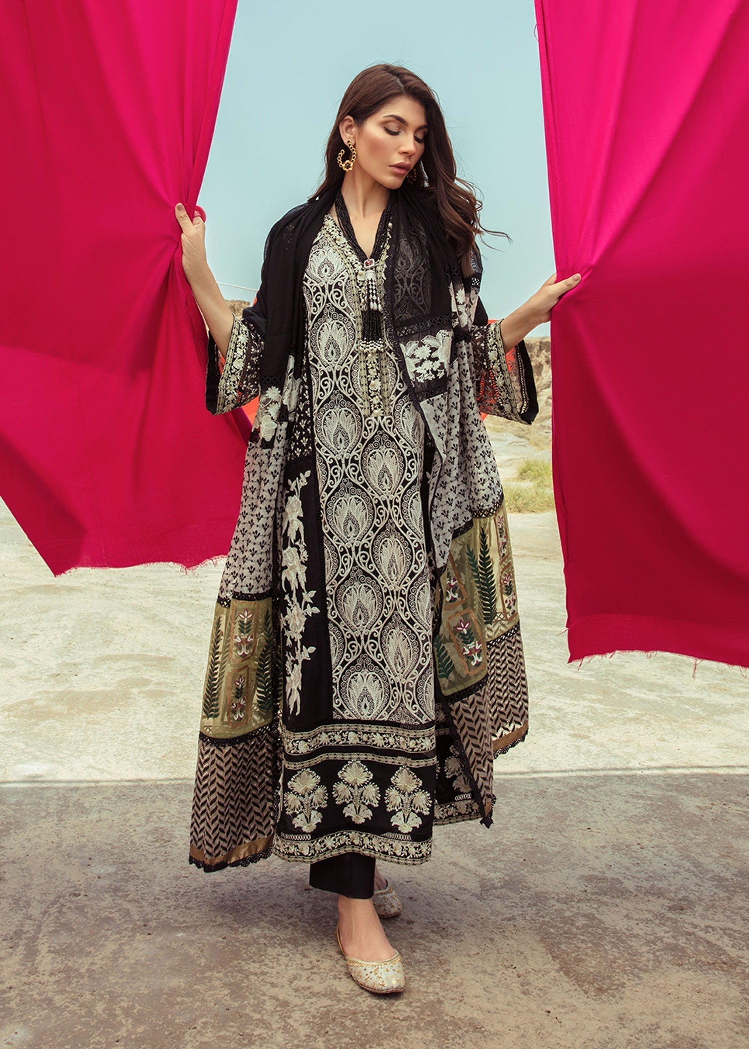Saira Shakira | Luxury Pret | Black Beauty - House Of Hania