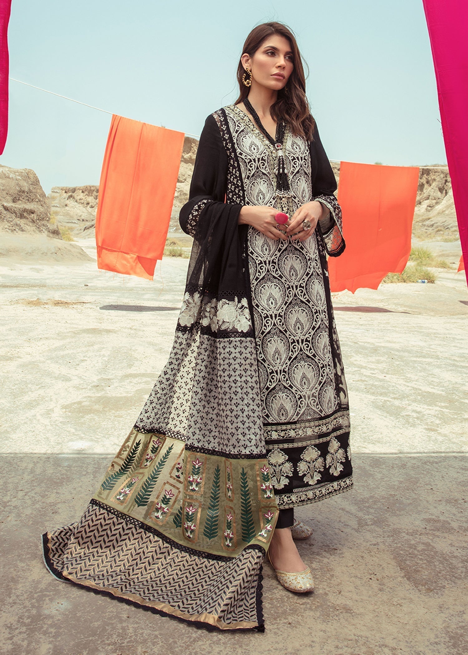 Saira Shakira | Luxury Pret | Black Beauty - House Of Hania