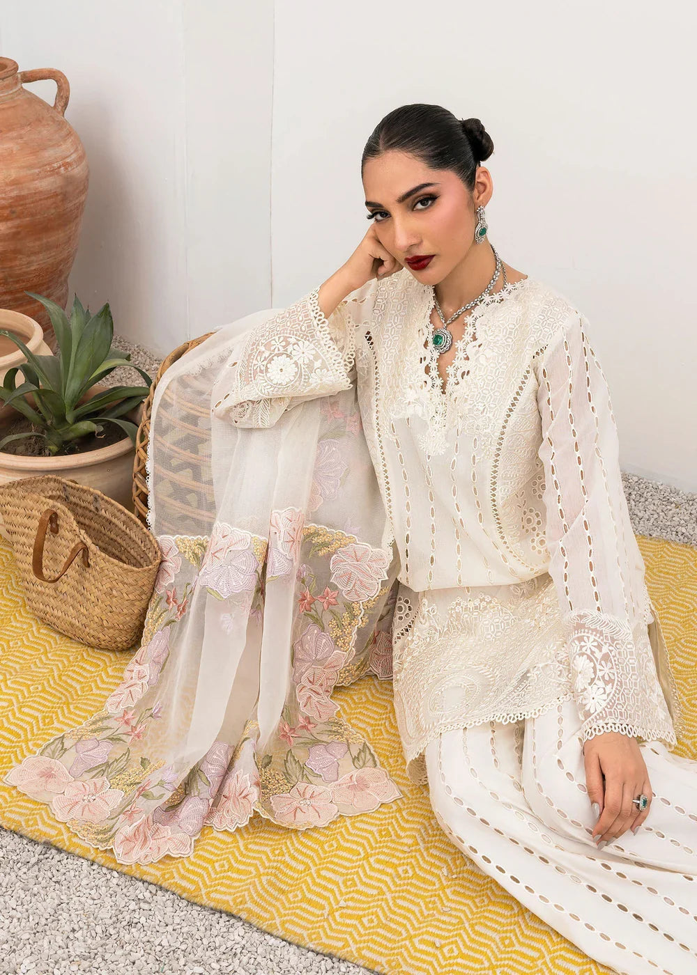 Saira Shakira | Rosea Casual Pret 25 | Dew - House Of Hania