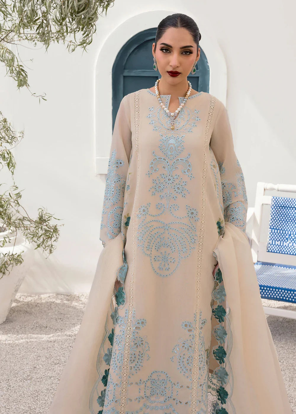 Saira Shakira | Rosea Casual Pret 25 | Serra - House Of Hania
