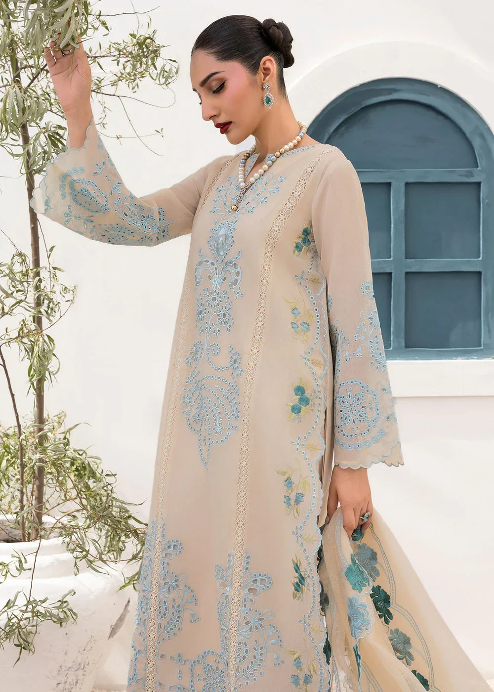 Saira Shakira | Rosea Casual Pret 25 | Serra - House Of Hania