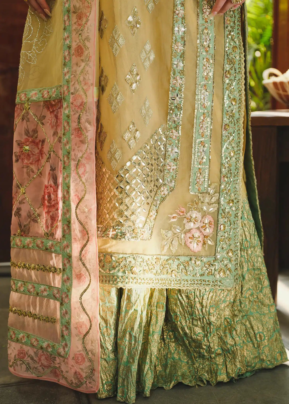 Saira Shakira | Wedding Collection 24 | TNI - House Of Hania