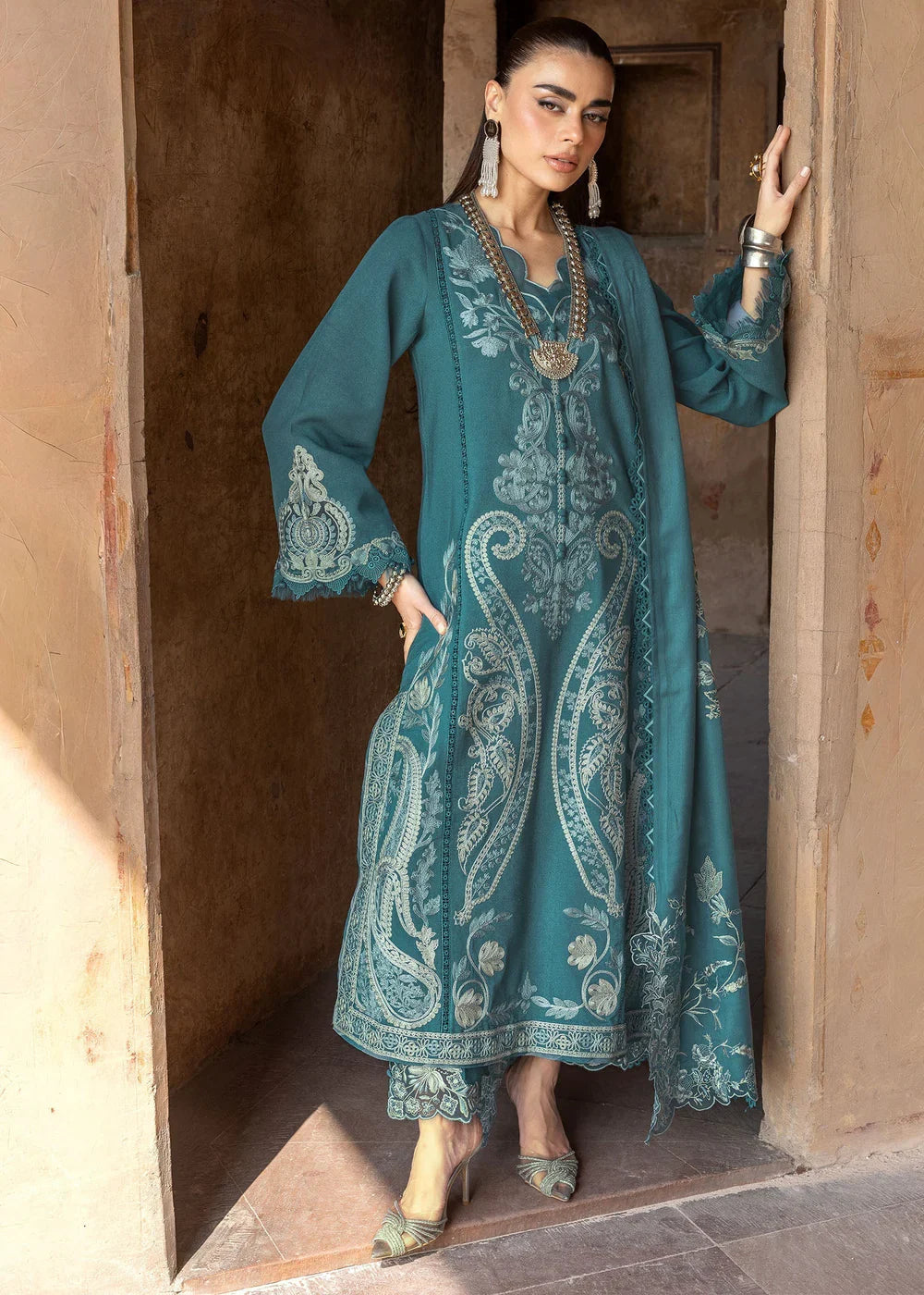 Saira Shakira | Winter 25 | AFSANEH 5-A - House Of Hania