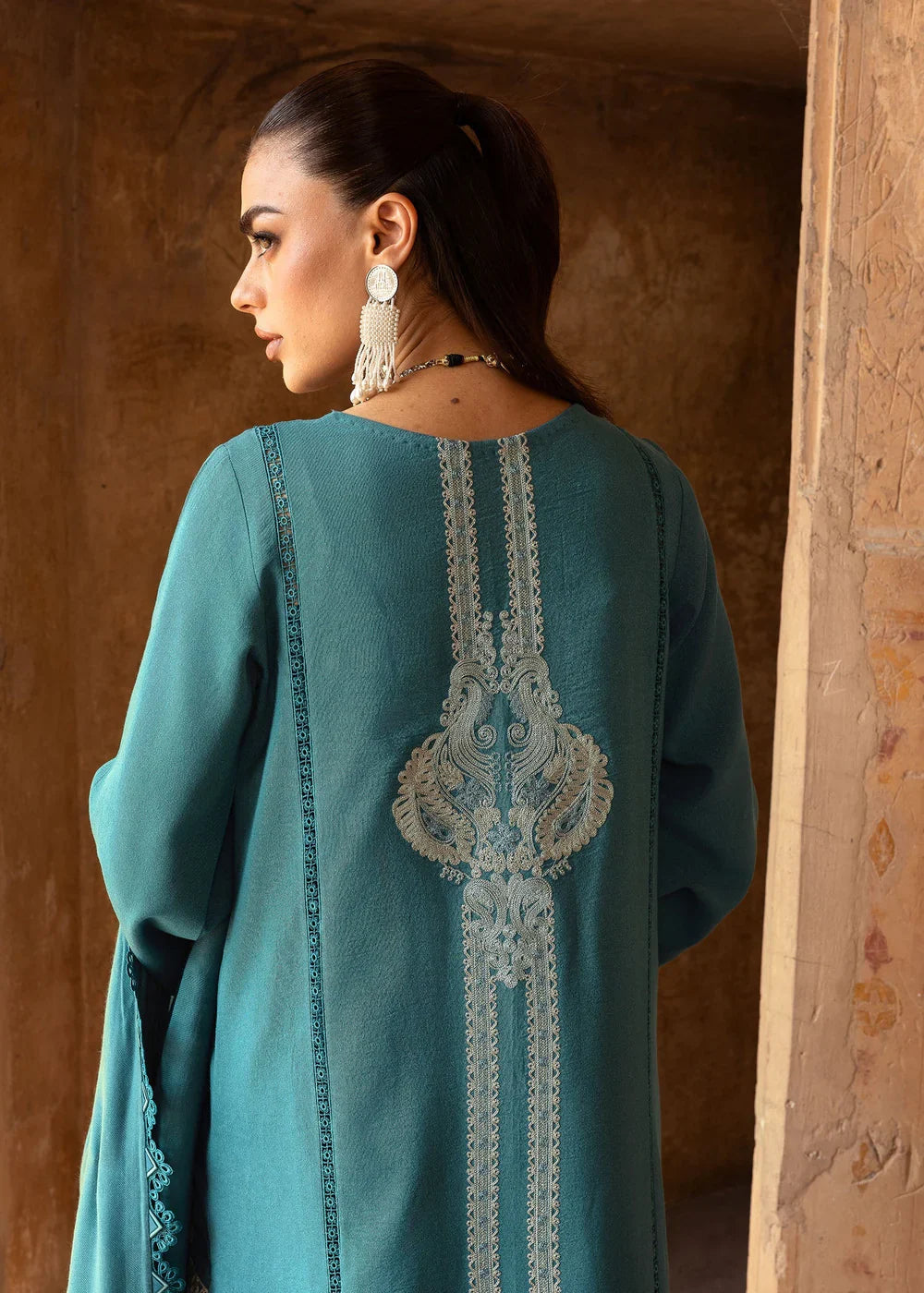 Saira Shakira | Winter 25 | AFSANEH 5-A - House Of Hania