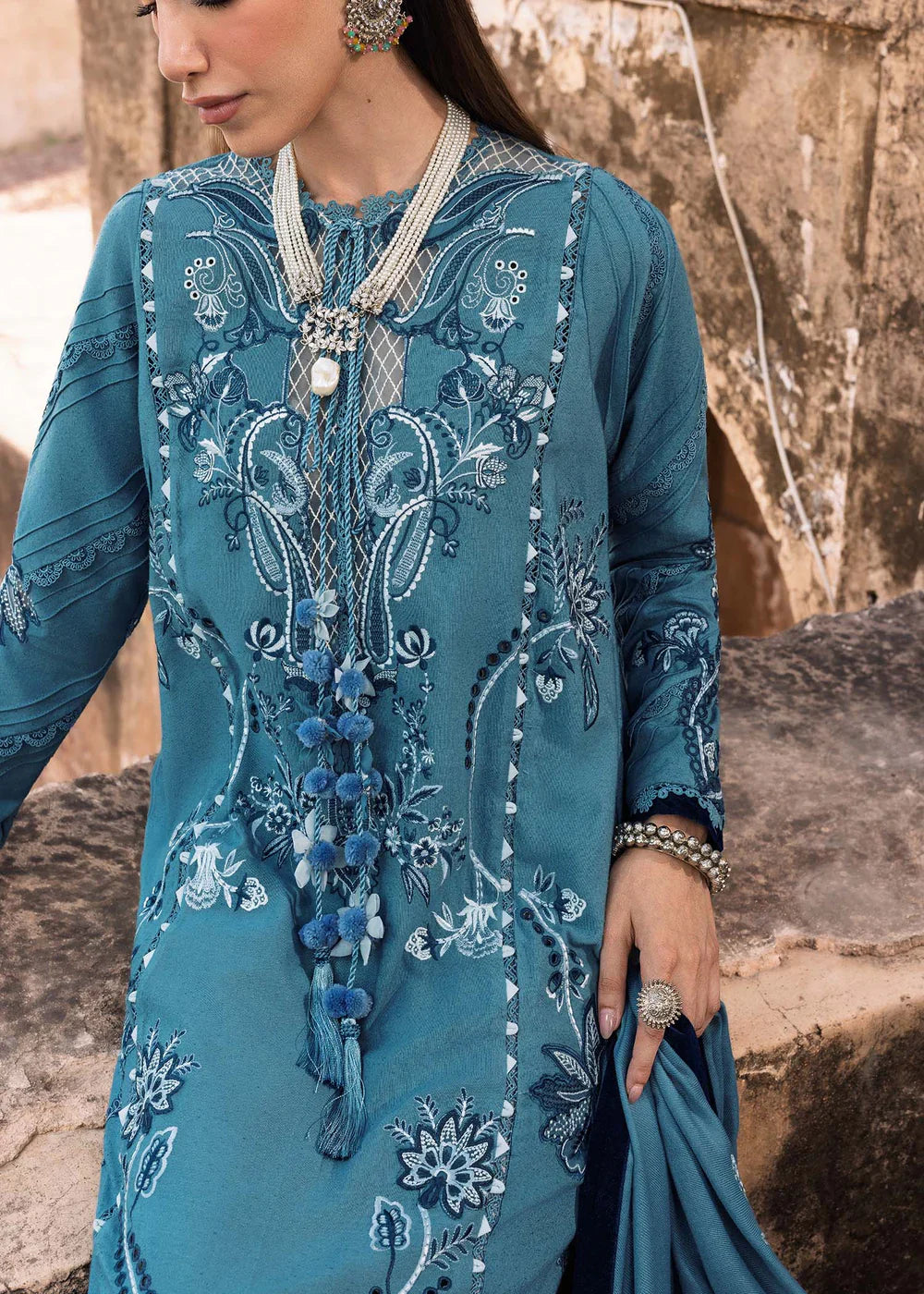 Saira Shakira | Winter 25 | FRIYA 2-B - House Of Hania