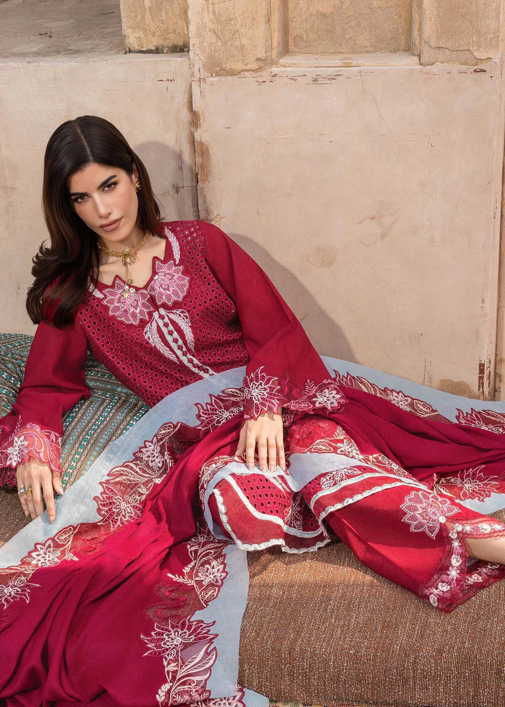 Saira Shakira | Winter 25 | GULNAAR 4-A - House Of Hania