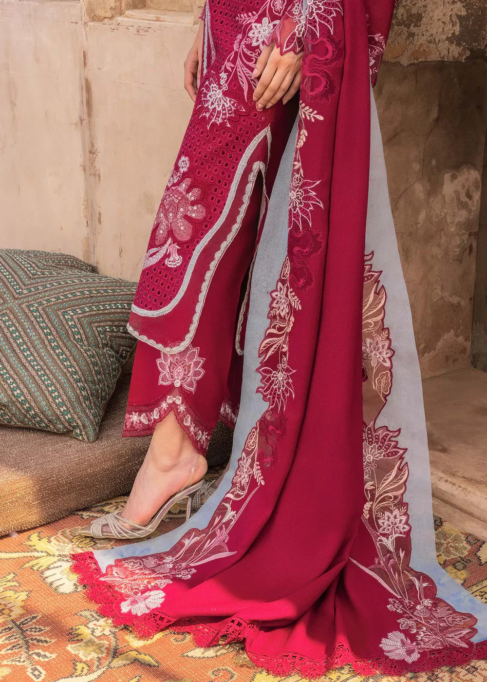 Saira Shakira | Winter 25 | GULNAAR 4-A - House Of Hania