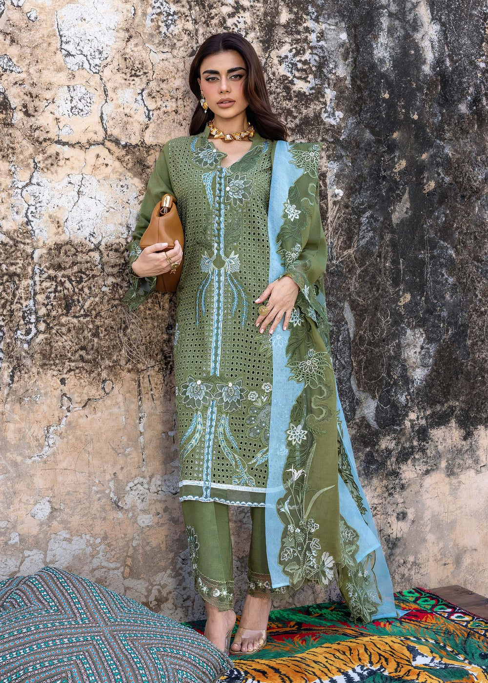 Saira Shakira | Winter 25 | GULNAAR 4-B - House Of Hania