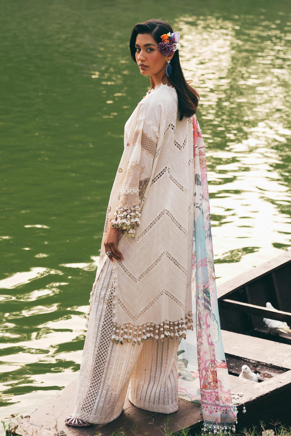Sana Safinaz | Luxury Lawn 25 | 251-010B-3DI - House Of Hania