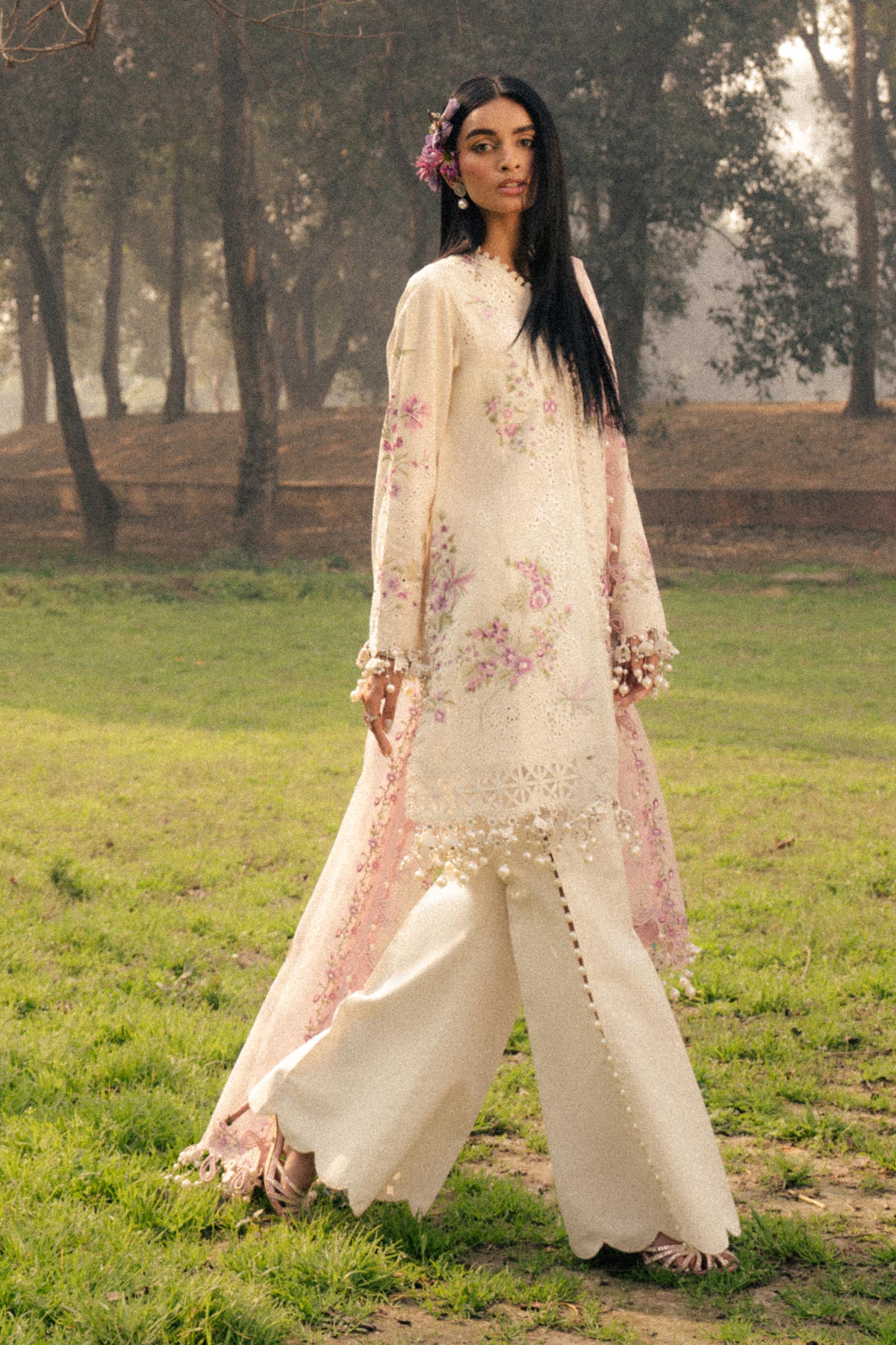 Sana Safinaz | Luxury Lawn 25 | L251-001A-3CT - House Of Hania