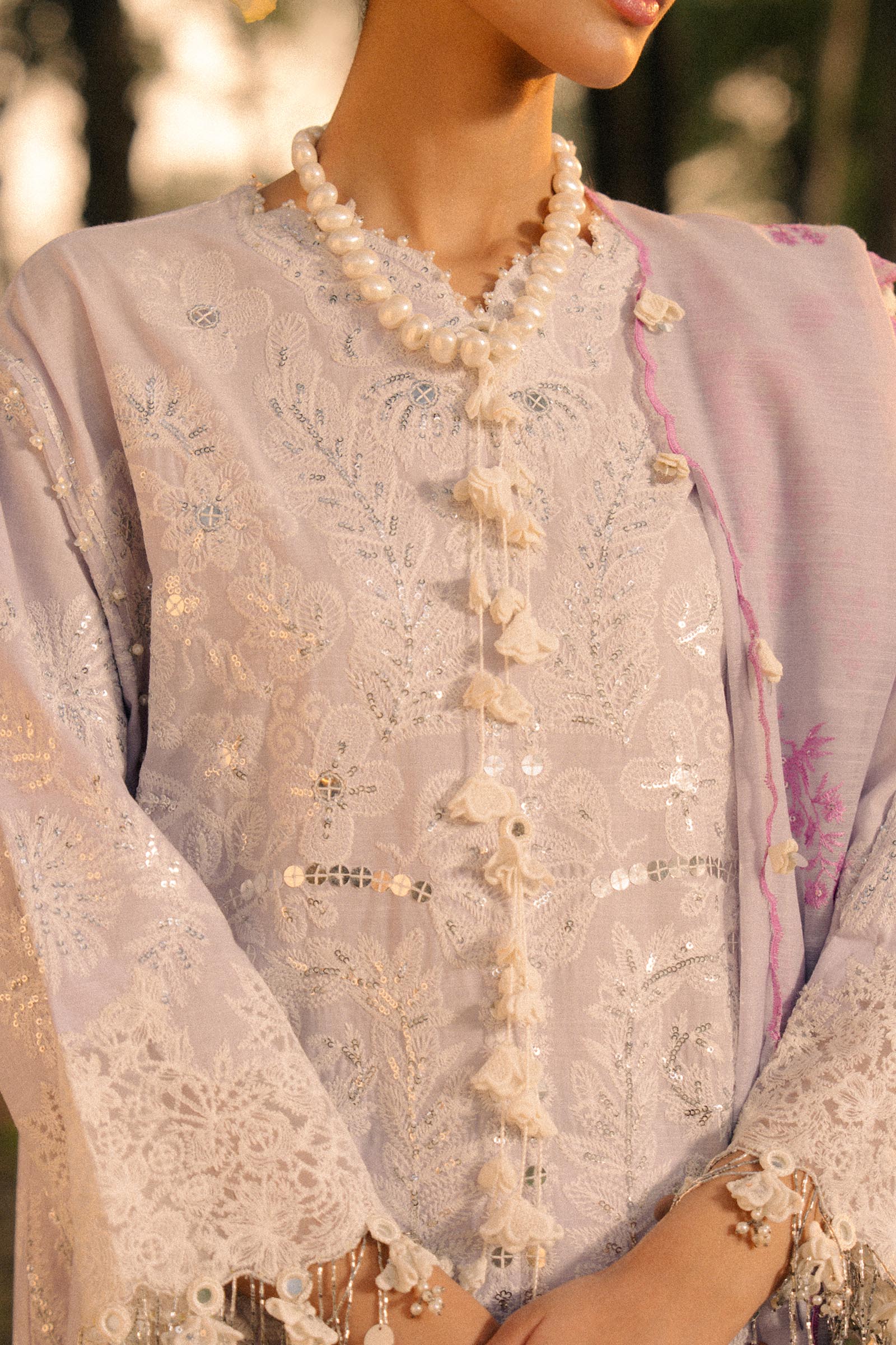 Sana Safinaz | Luxury Lawn 25 | L251-002B-3DI - House Of Hania