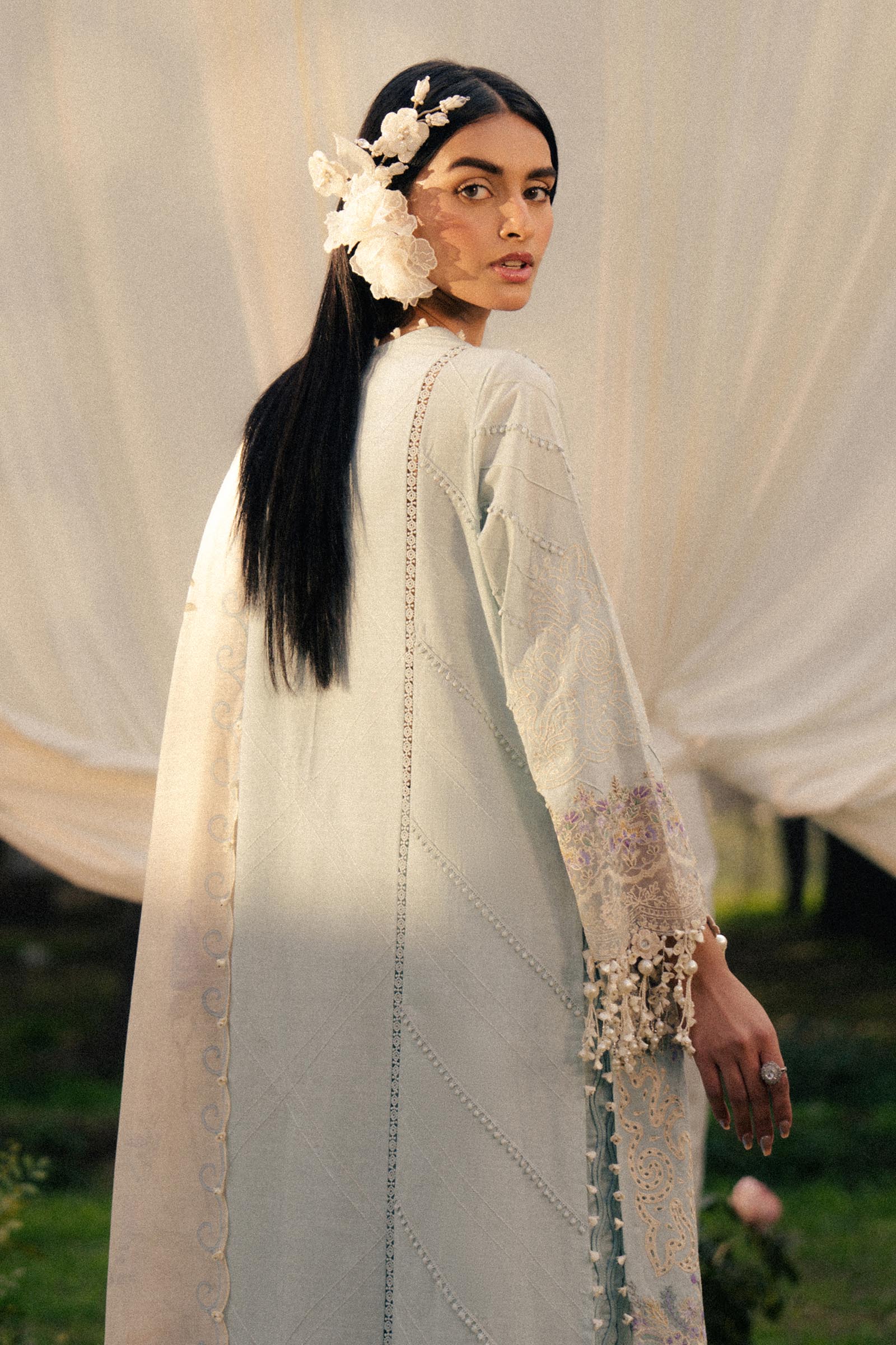 Sana Safinaz | Luxury Lawn 25 | L251-003B-3DI - House Of Hania