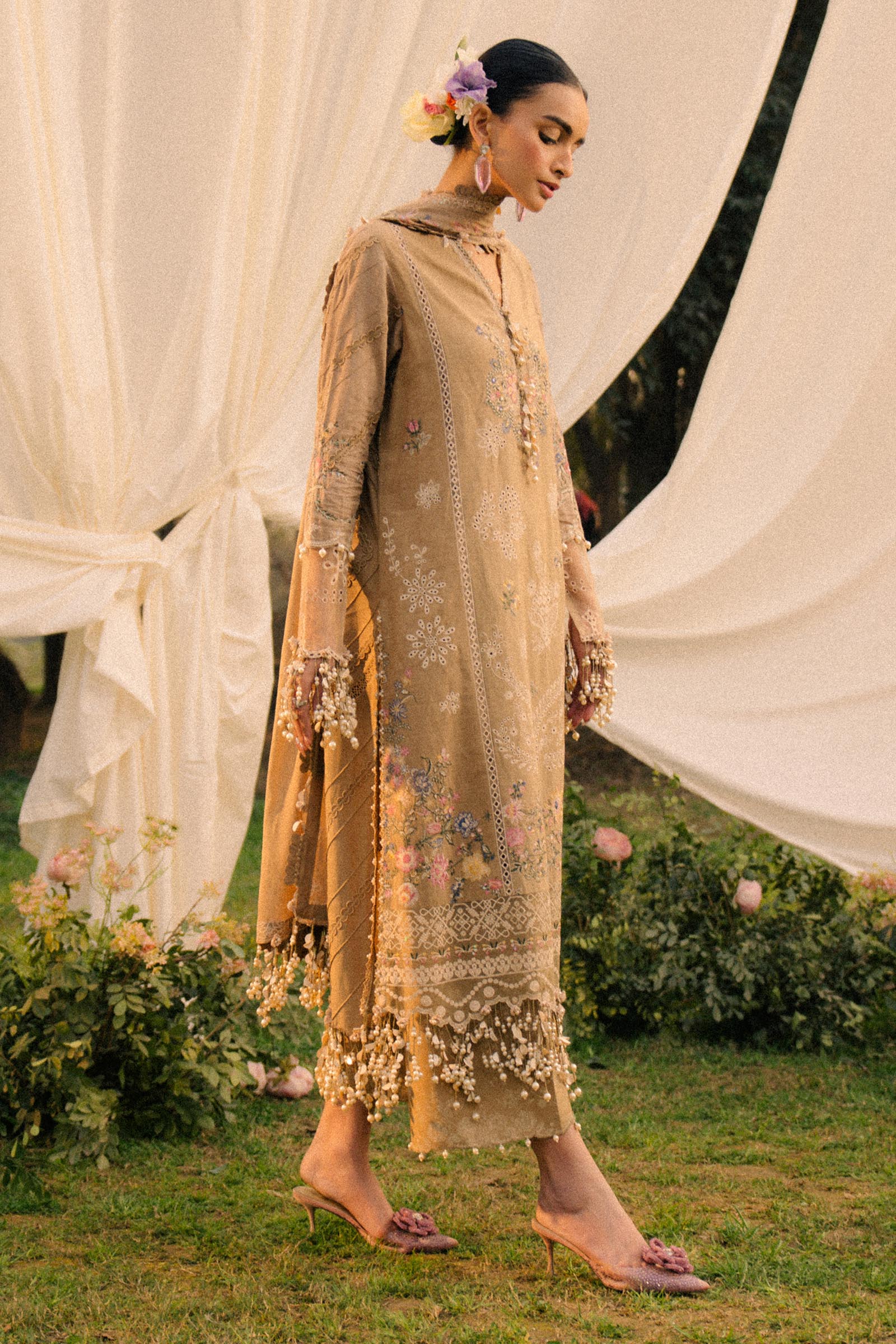 Sana Safinaz | Luxury Lawn 25 | L251-006A-3CH - House Of Hania