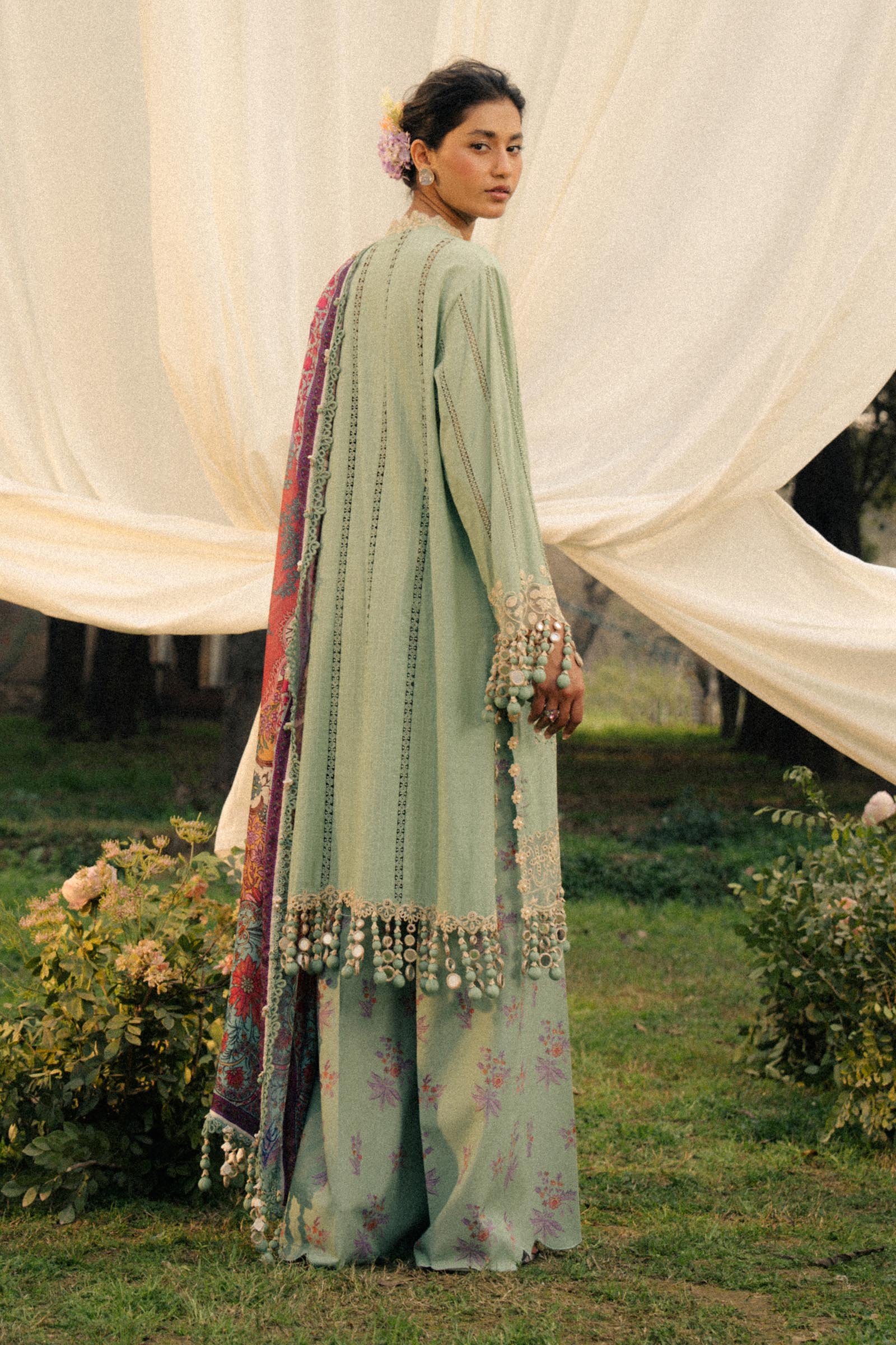 Sana Safinaz | Luxury Lawn 25 | L251-007B-3CT - House Of Hania