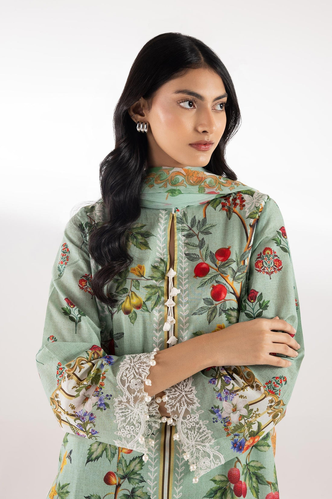 Sana Safinaz | Luxury Pret | Lawn Muzlin Suit SC26MUZ204BP3 - House Of Hania