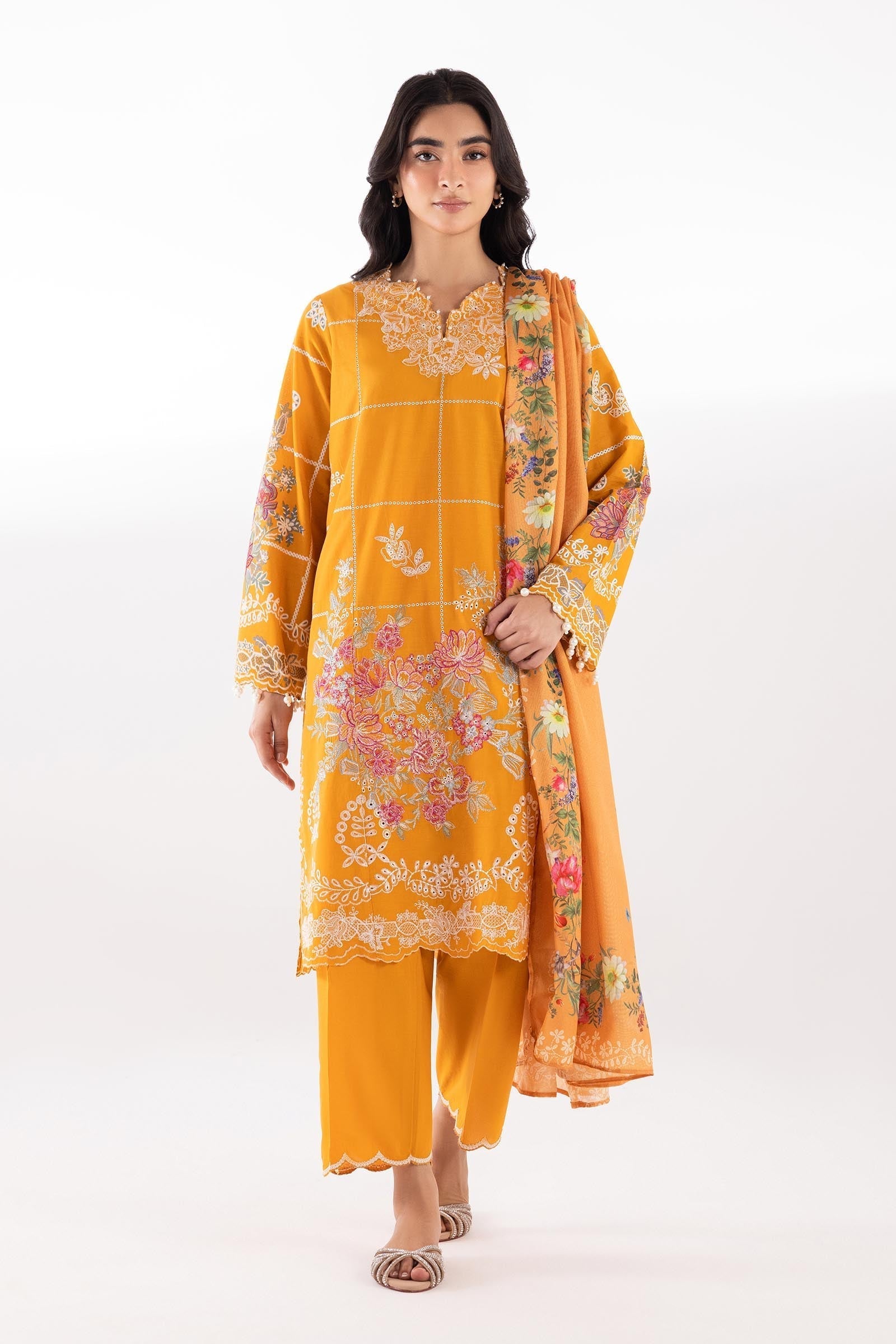 Sana Safinaz | Luxury Pret | Lawn Muzlin Suit SC26MUZ212BP3 - House Of Hania