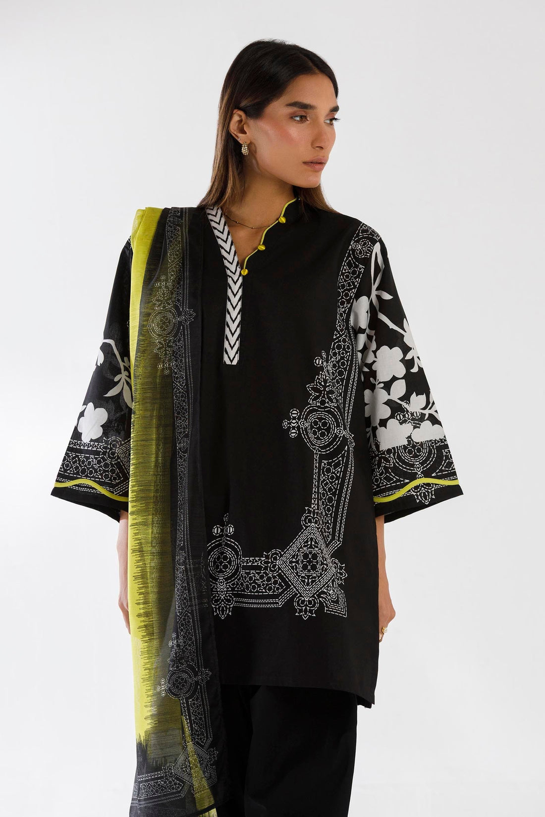 Sana Safinaz | Luxury Pret | Lawn Suit SS26MHY101AP3 - House Of Hania
