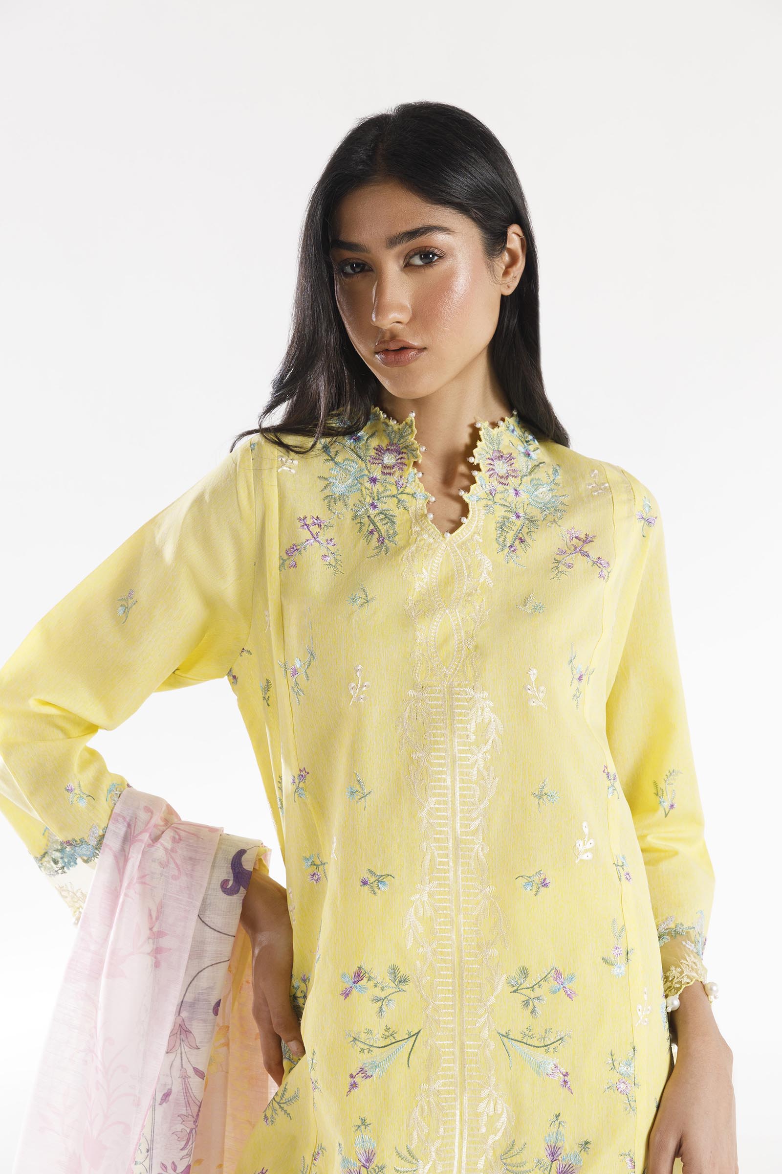 Sana Safinaz | Luxury Pret | Muzlin Lawn Suit SC26MUZ111BP3 - House Of Hania