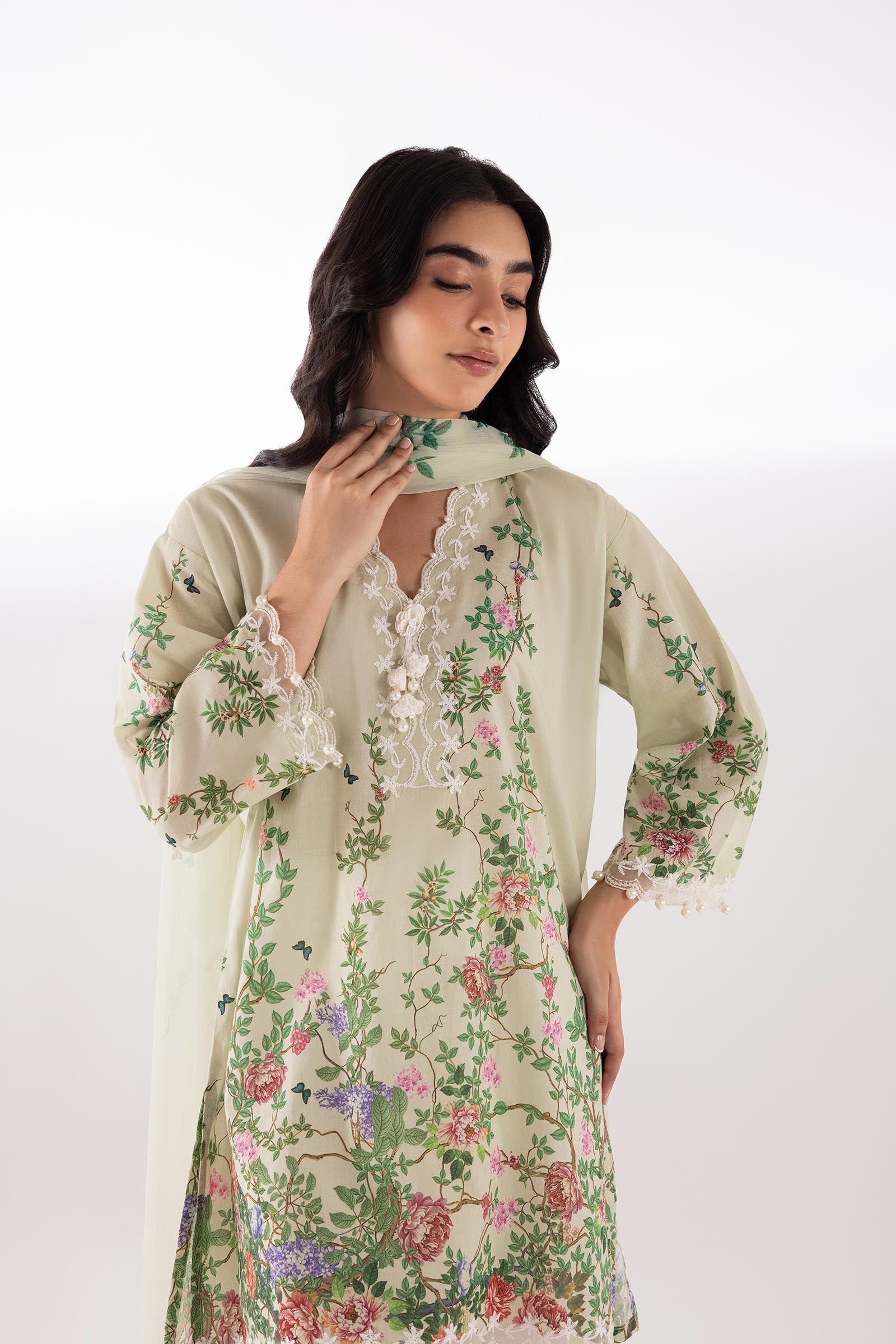 Sana Safinaz | Luxury Pret | Muzlin Lawn Suit SC26MUZ202BP3 - House Of Hania