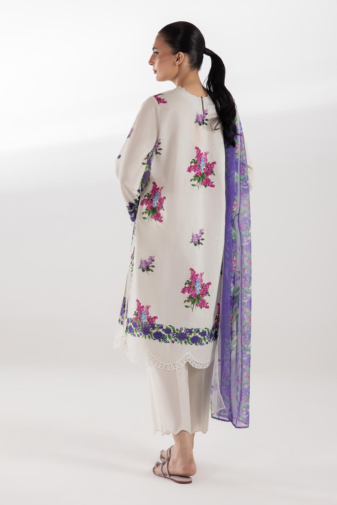 Sana Safinaz | Luxury Pret | Muzlin Lawn Suit SC26MUZ205AP3 - House Of Hania