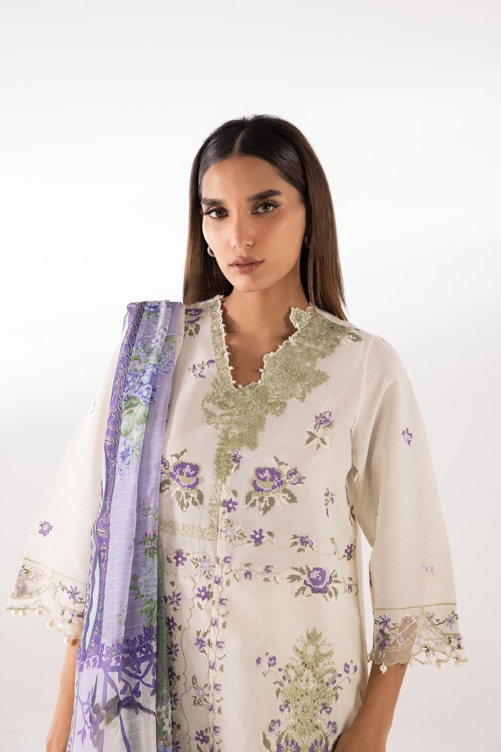 Sana Safinaz | Luxury Pret | Muzlin Lawn Suit SC26MUZ211AP3 - House Of Hania