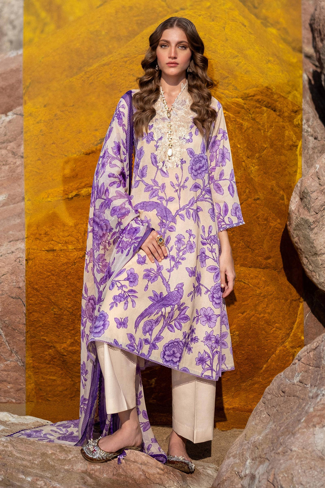 Sana Safinaz | Mahay Spring 24 | H241-001B-3CI - House Of Hania