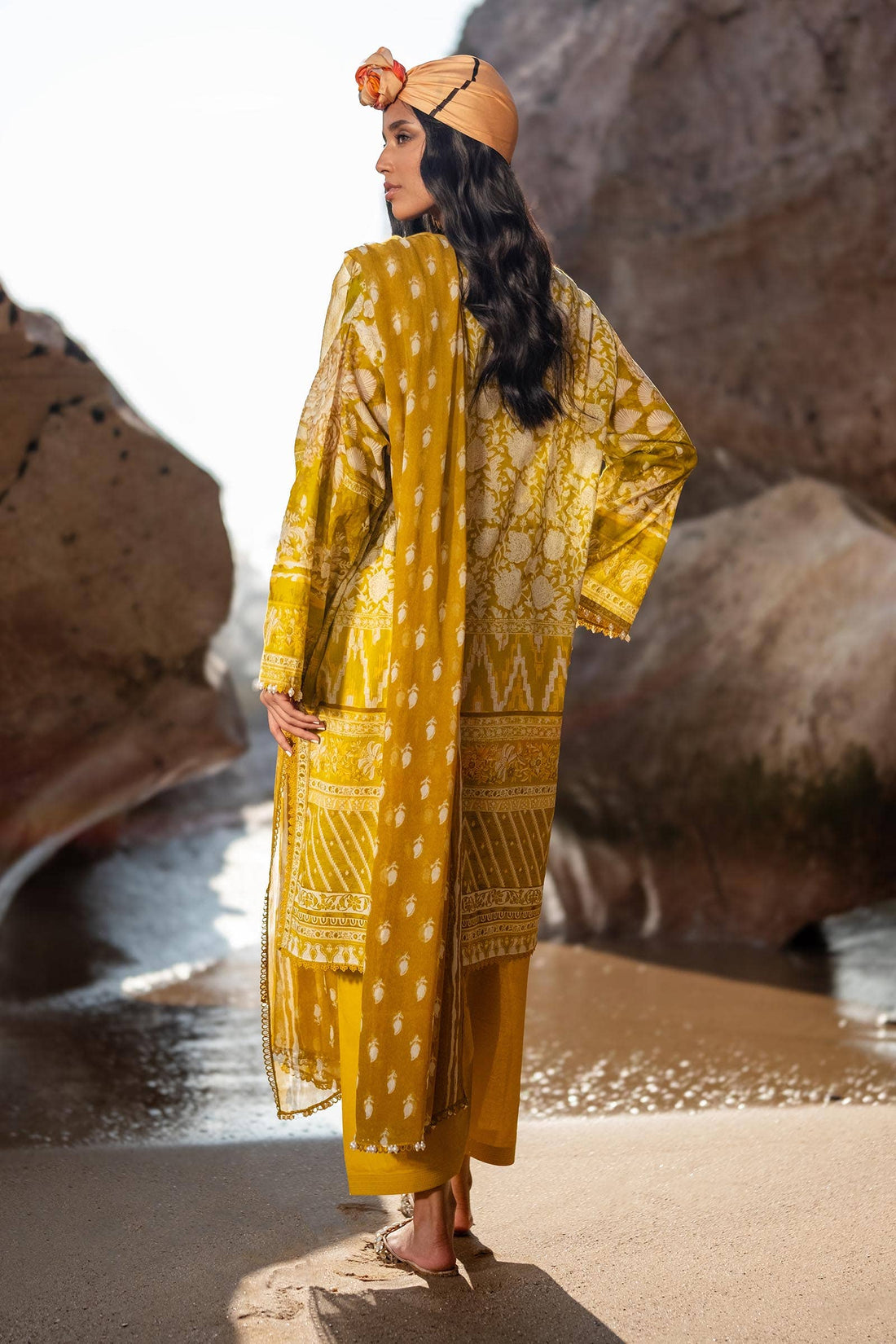 Sana Safinaz | Mahay Spring 24 | H241-005B-3CI - House Of Hania