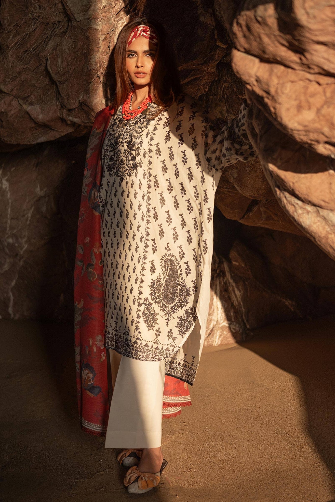 Sana Safinaz | Mahay Spring 24 | H241-006A-2BS - House Of Hania