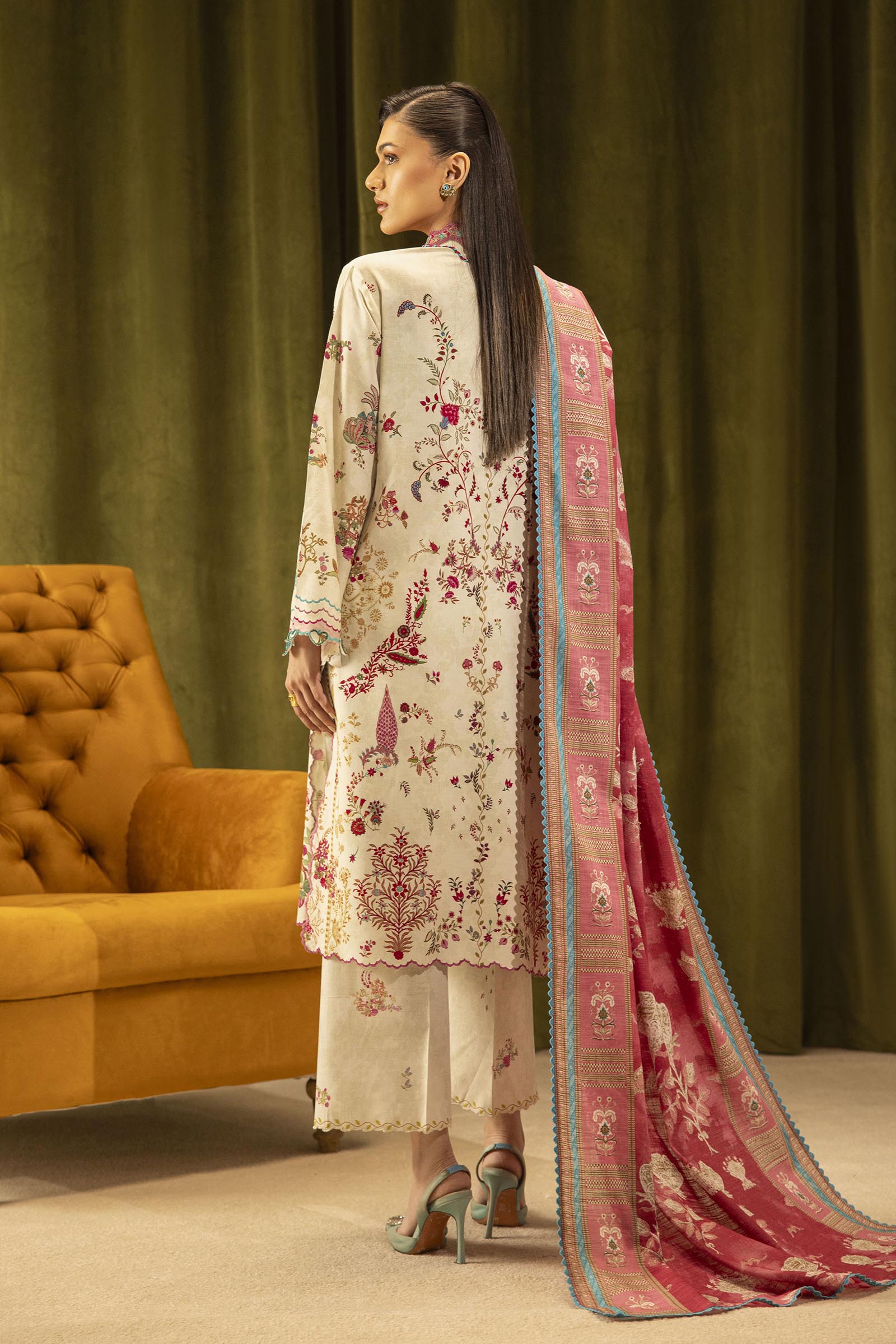 Sana Safinaz | Muzlin Winter 25 | 014A - House Of Hania