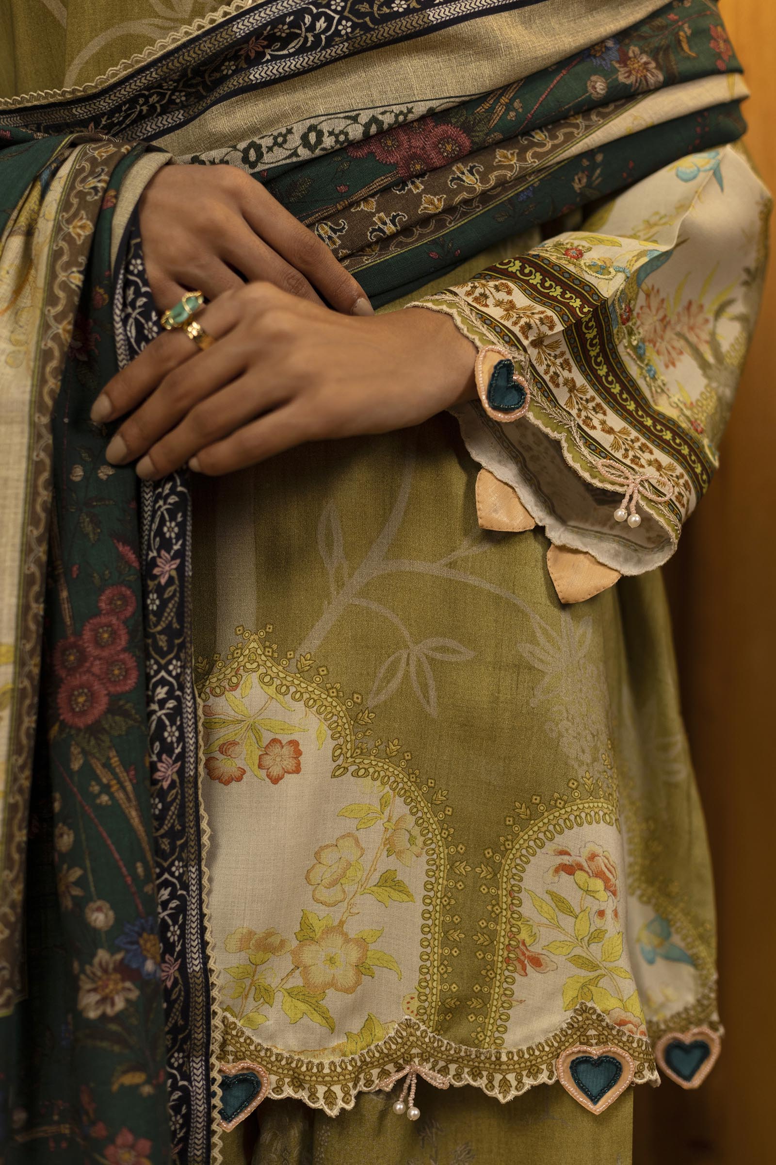 Sana Safinaz | Muzlin Winter 25 | 016A - House Of Hania